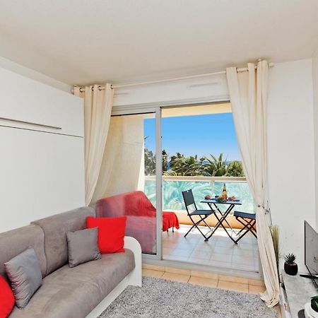 Sea Side Yourhosthelper Cannes Bagian luar foto
